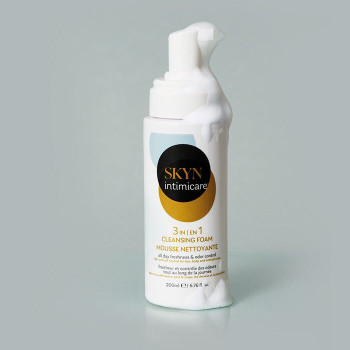 Пена для интимного ухода SKYN Intimicare 3 in 1 Cleansing Foam 200 мл, освежающая, нейтральный pH