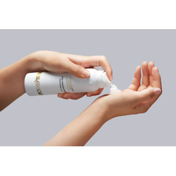 Масажна піна YESforLOV FIZZY MASSAGE FOAM with bewitching scent 150 мл, квітковий аромат