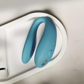 Смарт-вибратор для пар We-Vibe Sync Go Бирюзовый, голубой